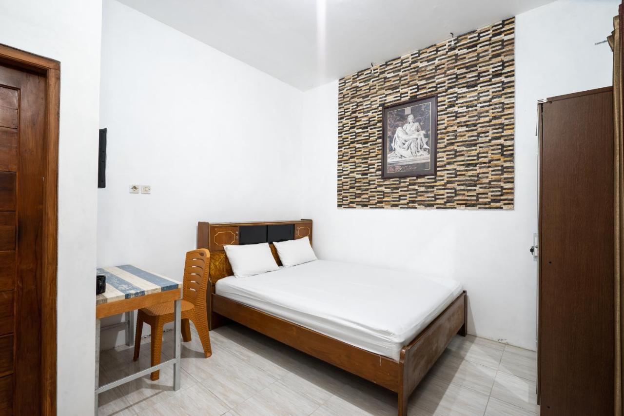 Oyo 2098 Homestay Kk Ngaglik Zewnętrze zdjęcie