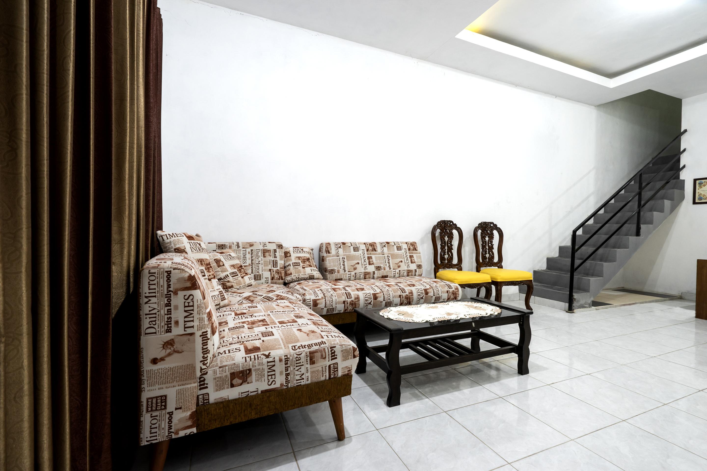Oyo 2098 Homestay Kk Ngaglik Zewnętrze zdjęcie